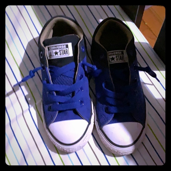 Converse shoes - Picture 1 of 1